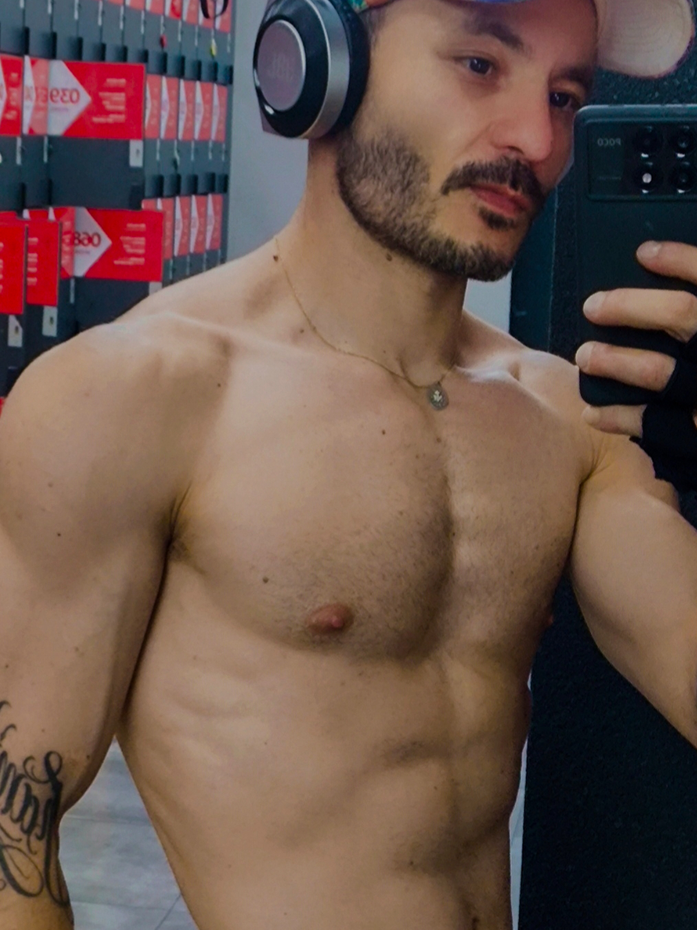 Foto do Acompanhante Oliver23cm