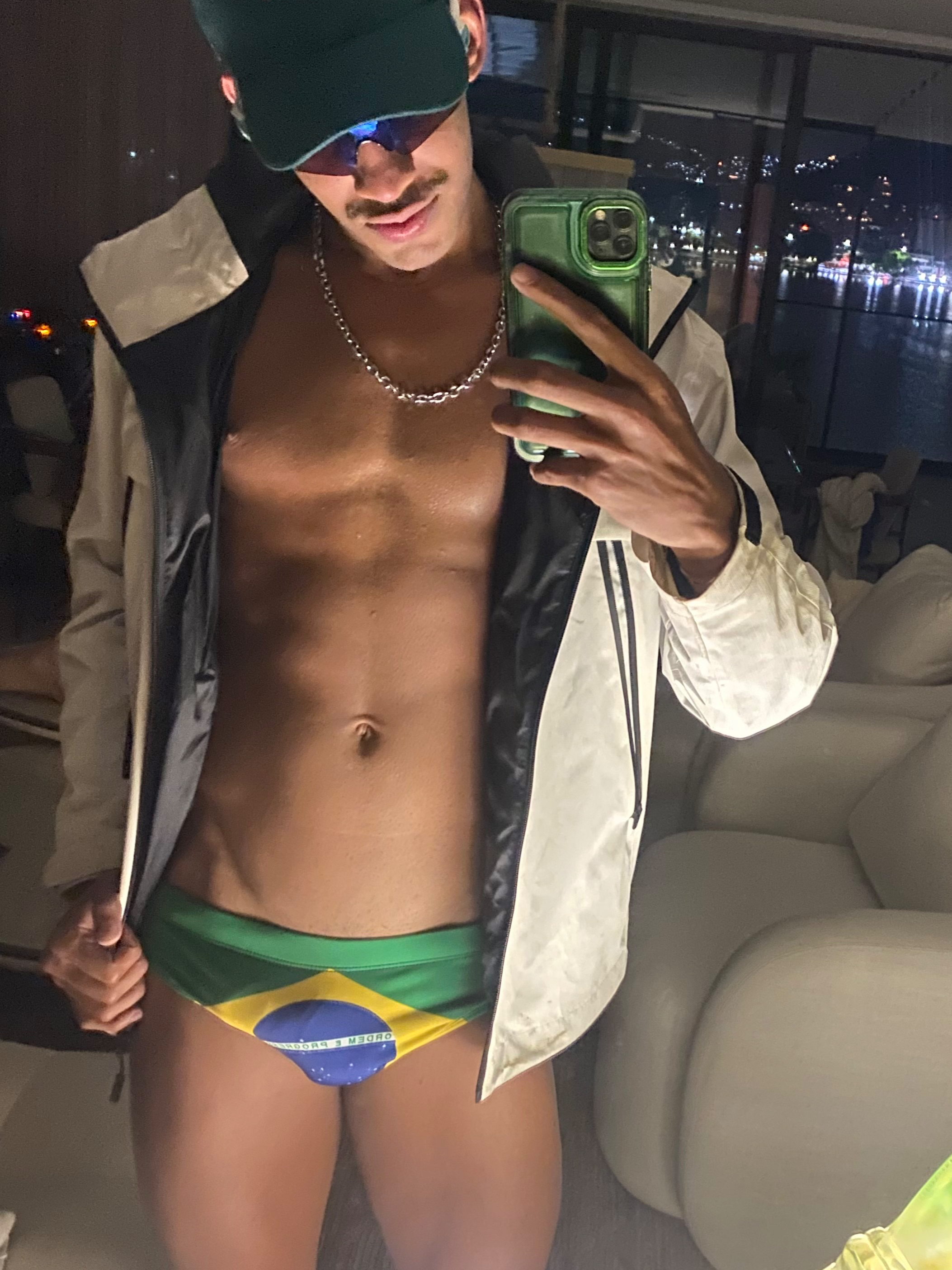 Foto do Victor salin